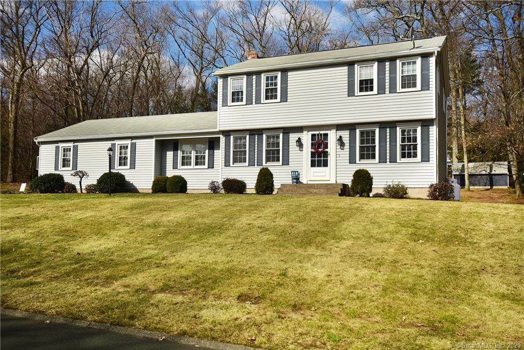 71 Hillside Drive - Photo 1