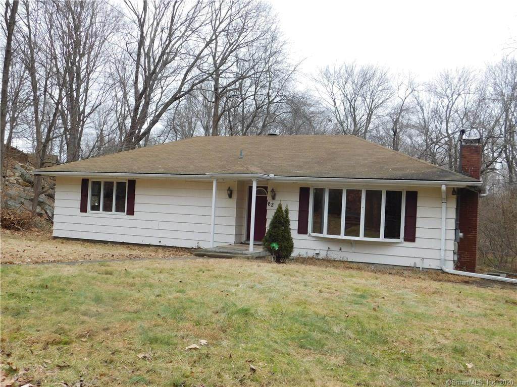62 Kings Highway - Photo 1