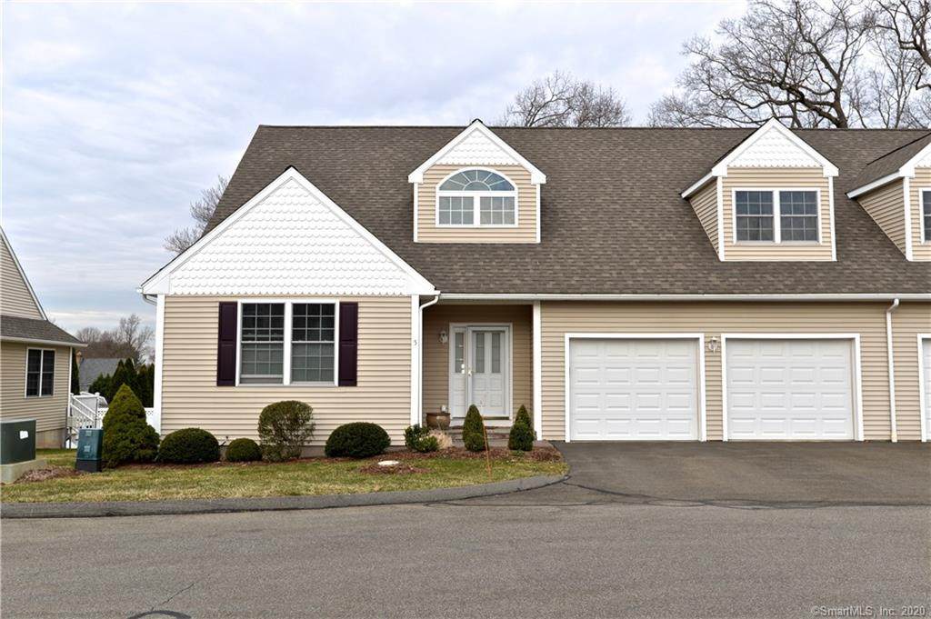 5 Pond View Circle - Photo 1 5 Pond View Circle - Photo 1