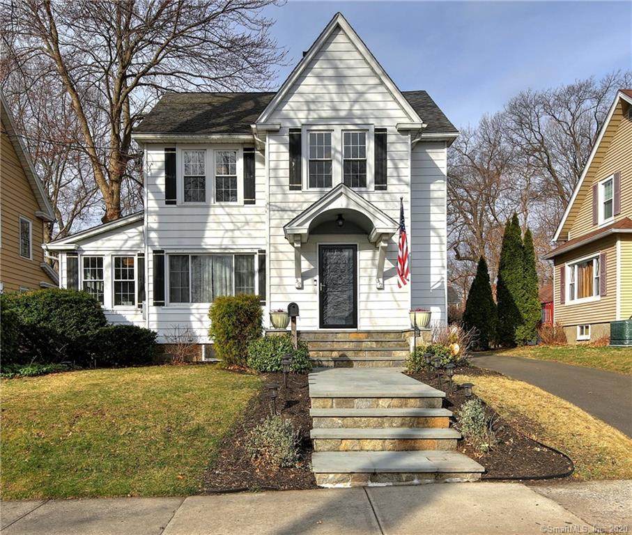 312 Rockwell Avenue - Photo 1