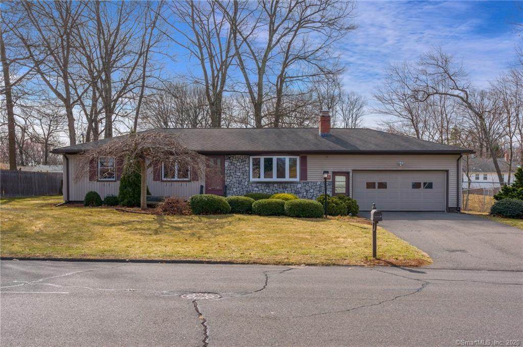 110 Beechwood Lane - Photo 1