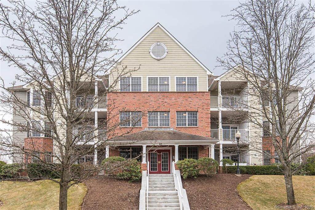 65 Cassandra Boulevard - Photo 1