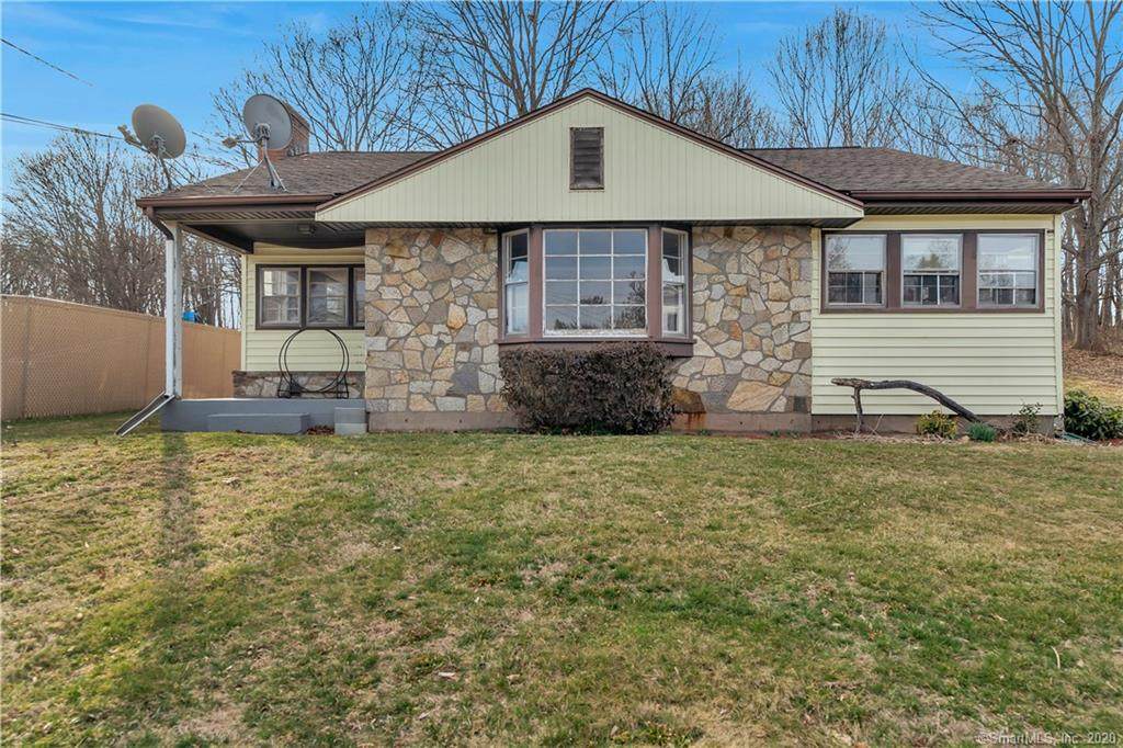 136 Kensington Road - Photo 1