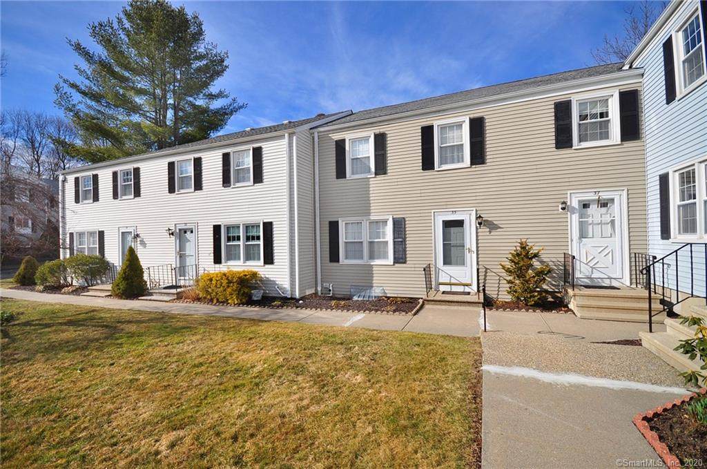 35 Tapping Reeve Village - Photo 1