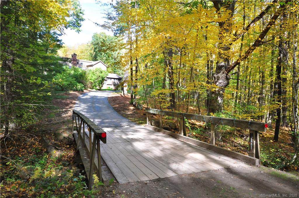 4 Freeland Farms Road - Photo 1