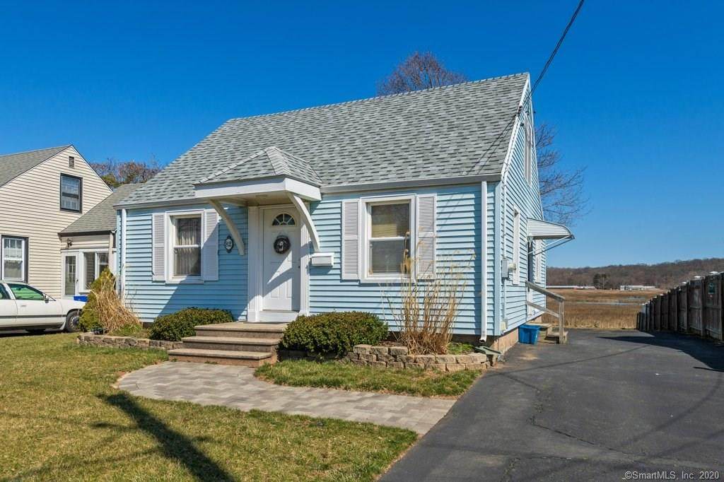 82 Vista Drive - Photo 1