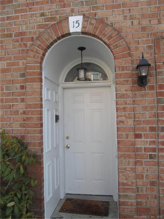 15 Kingswood Drive - Photo 1