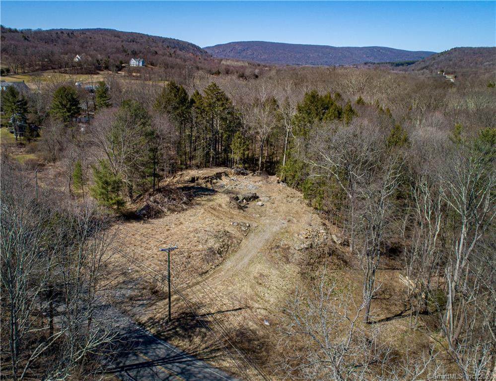 28 Webatuck Road - Photo 1