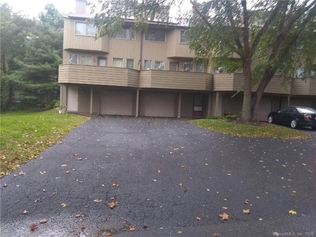 61 Far View Commons - Photo 1