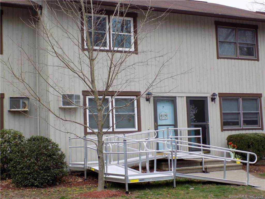 268 Divinity Street - Photo 1