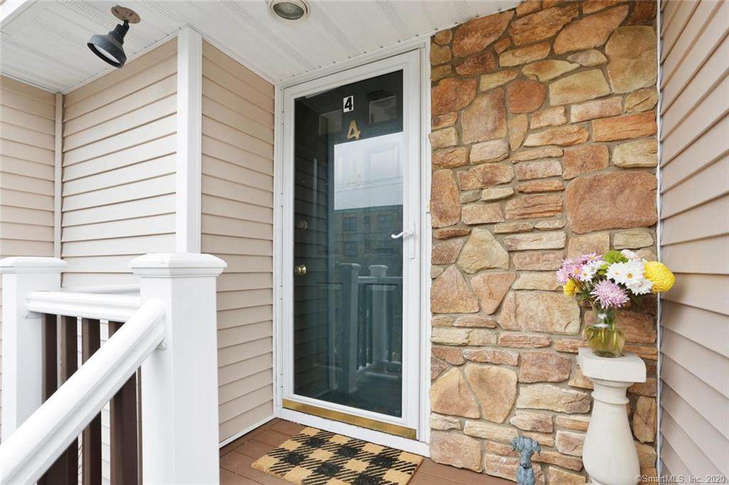 328 Hamilton Avenue - Photo 1