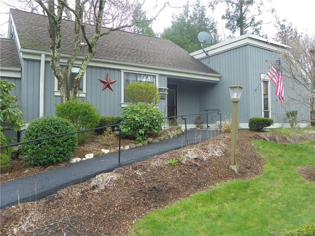 370 Heritage Village - Photo 1