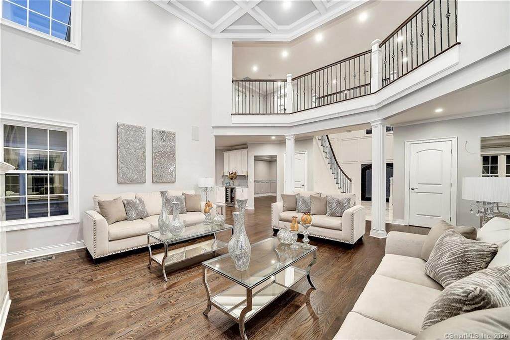 29 Cross Pond Drive - Photo 1