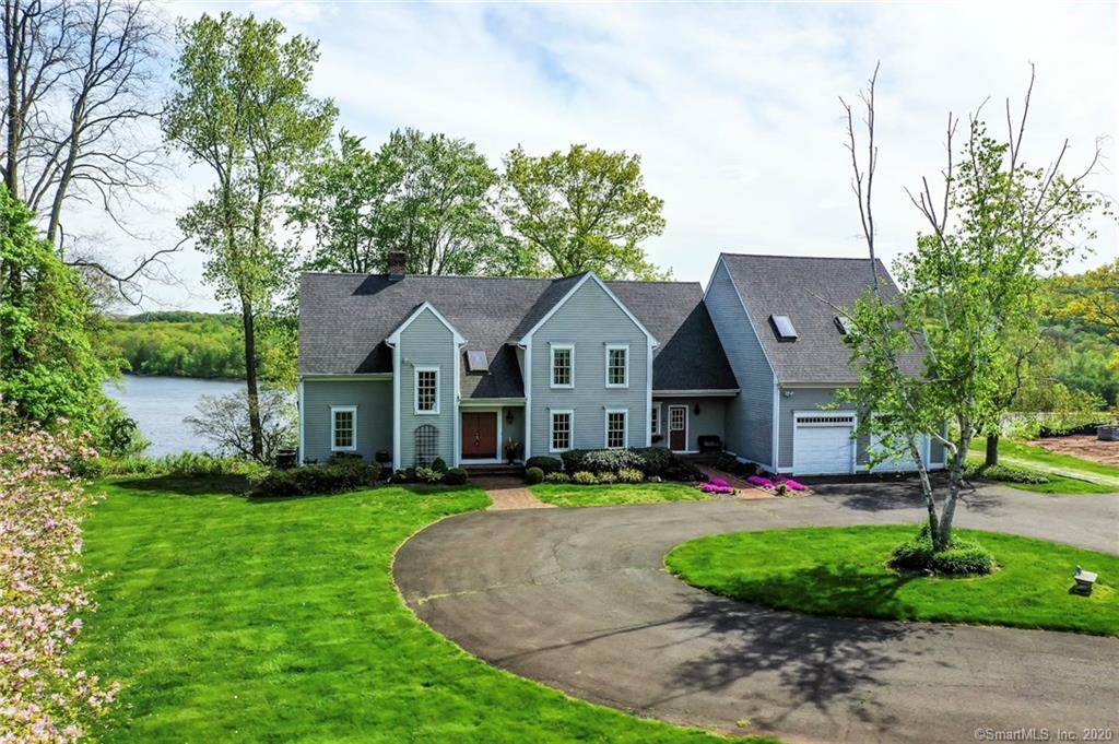 19 High Point Drive - Photo 1