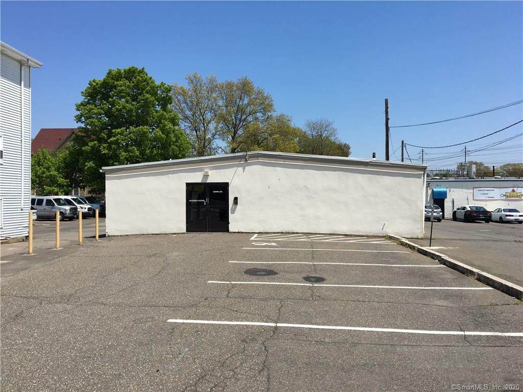 719 Campbell Avenue - Photo 1