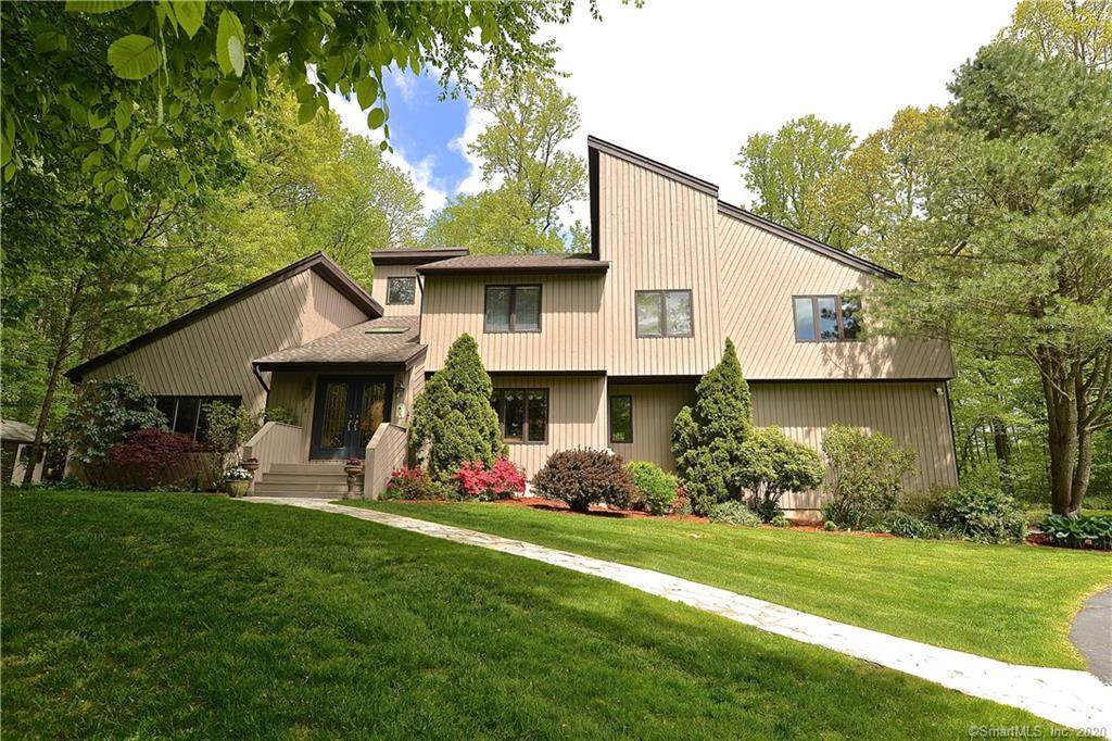 15 Canterbury Lane - Photo 1
