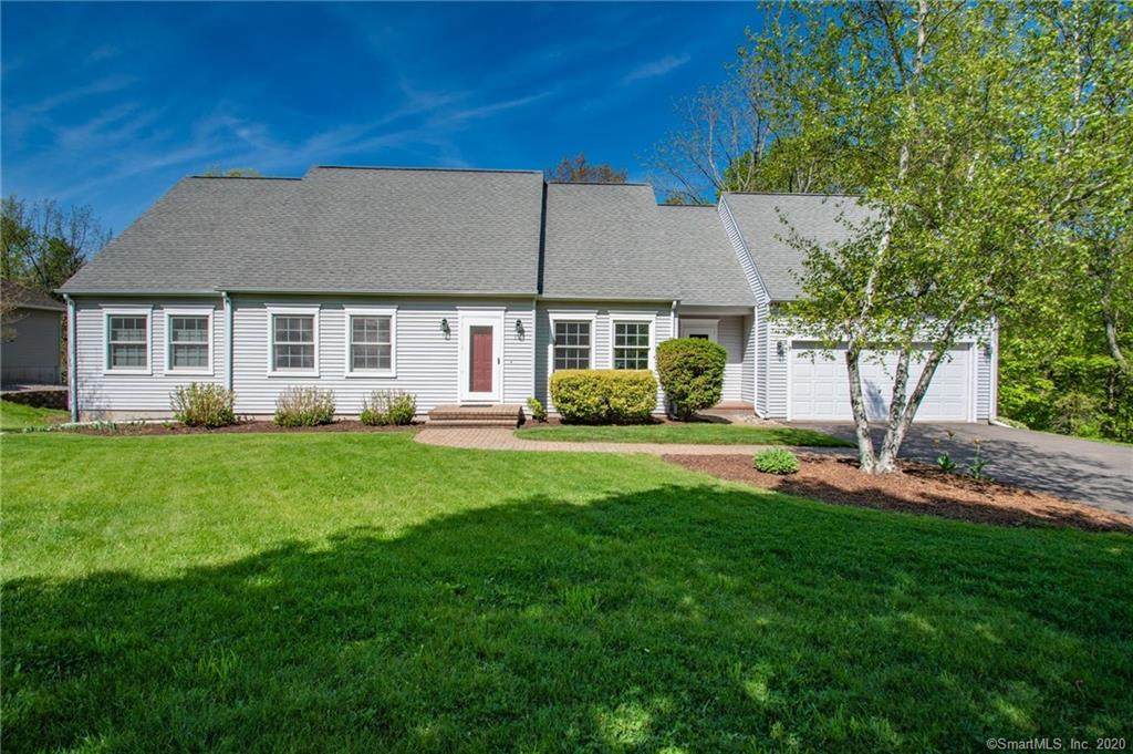 137 Meadowood Drive - Photo 1 137 Meadowood Drive - Photo 1