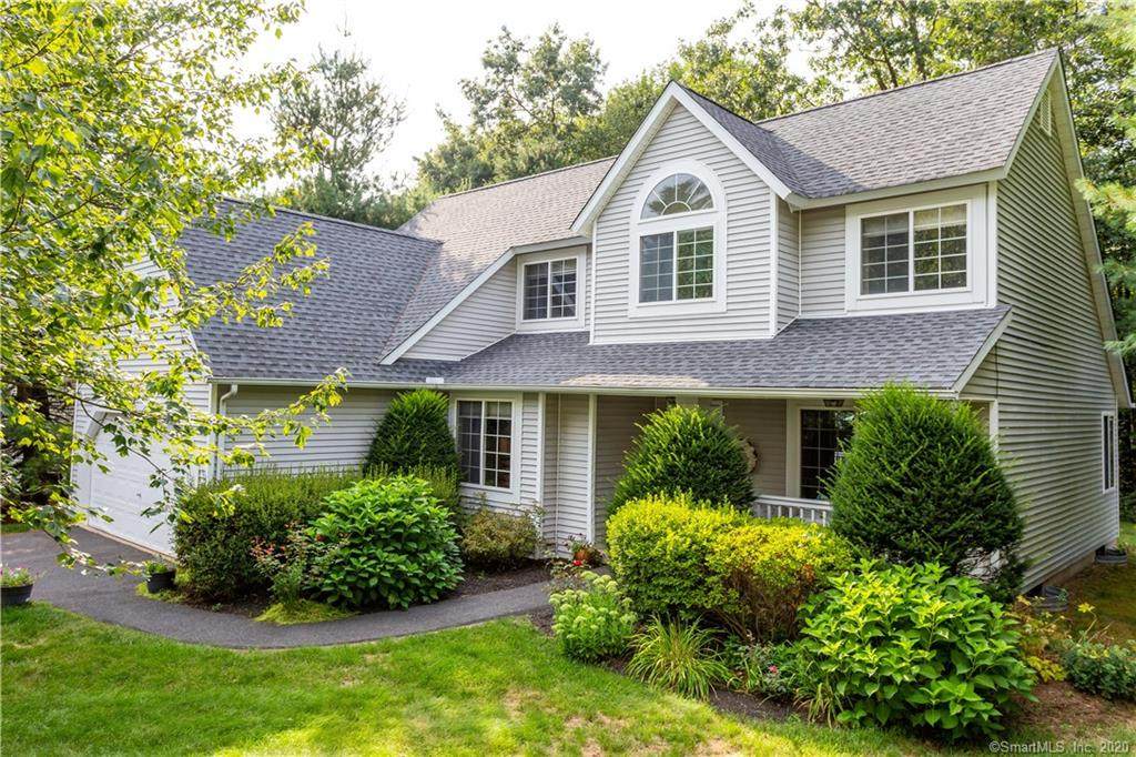 6 Edgewood Court - Photo 1