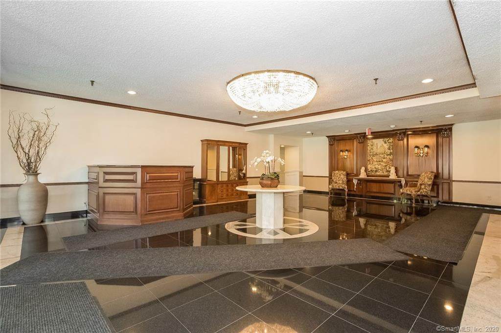 143 Hoyt Street - Photo 1