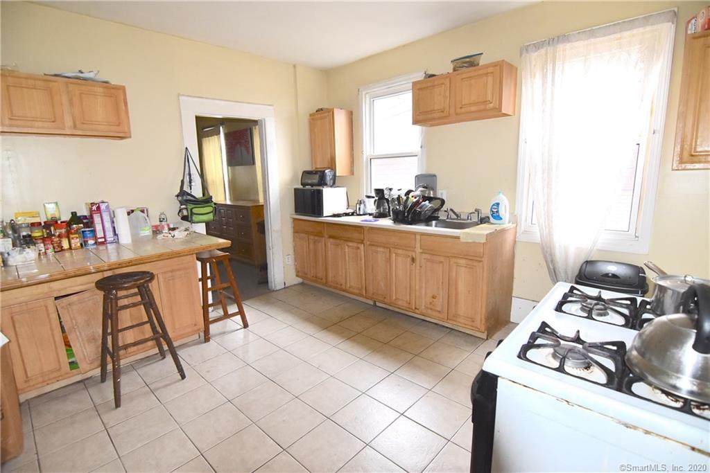 14 Colley Street - Photo 1