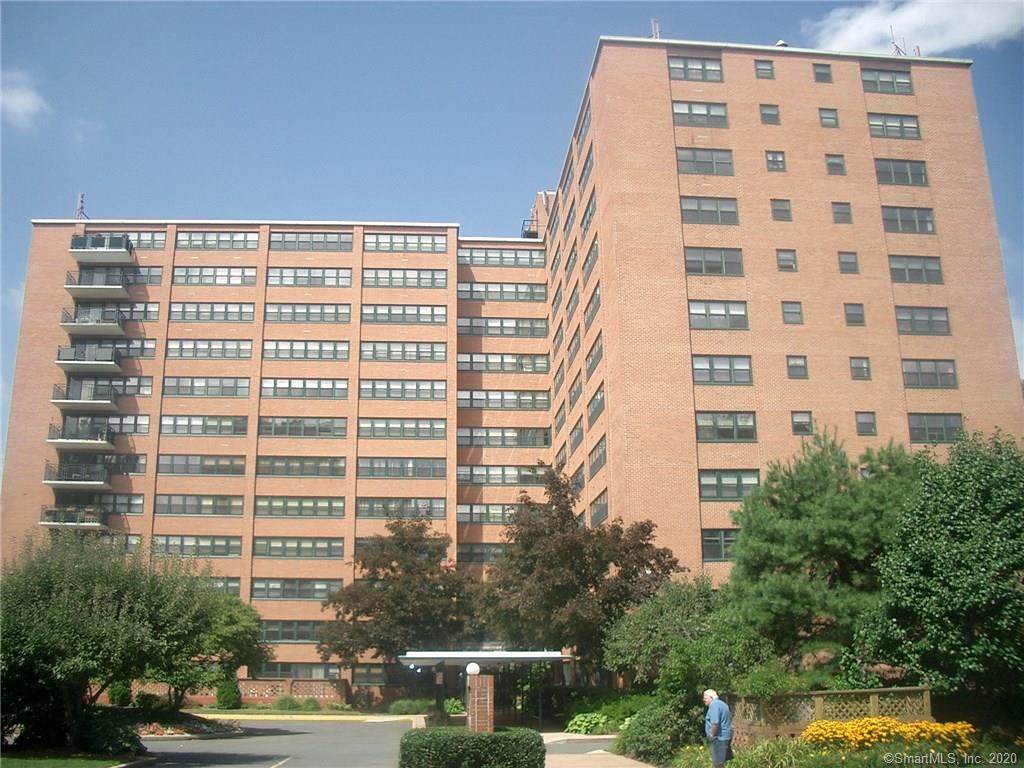 31 Woodland Street - Photo 1