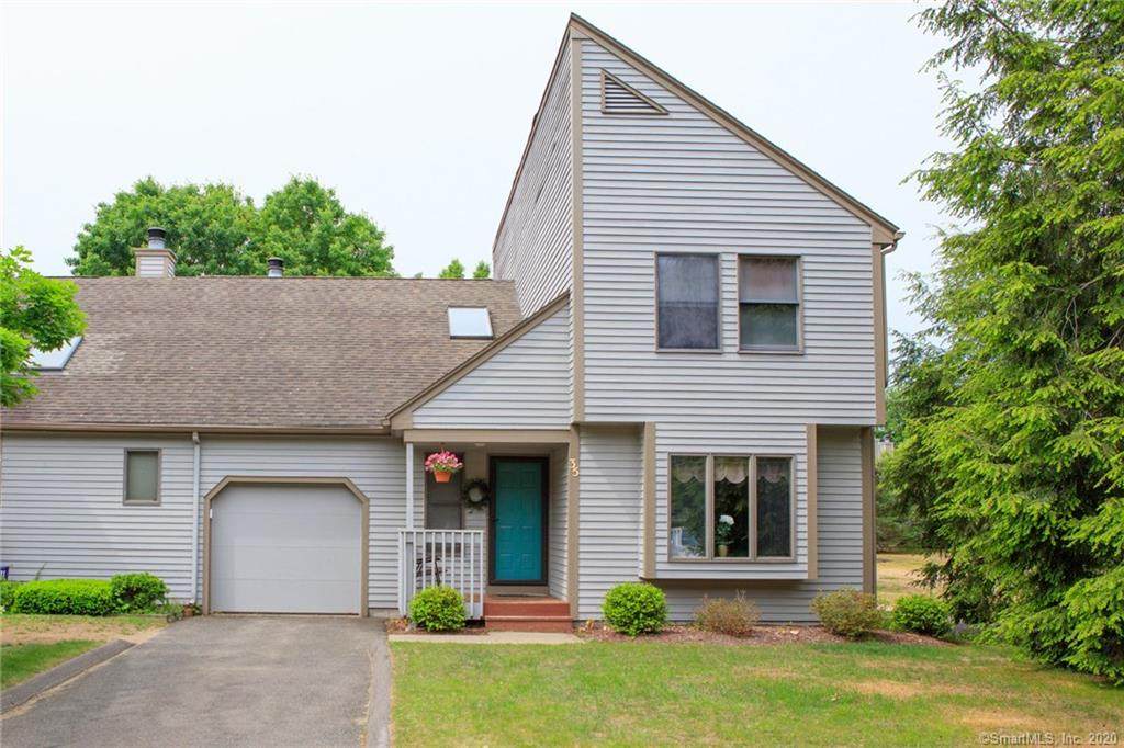 35 Elm Meadows - Photo 1