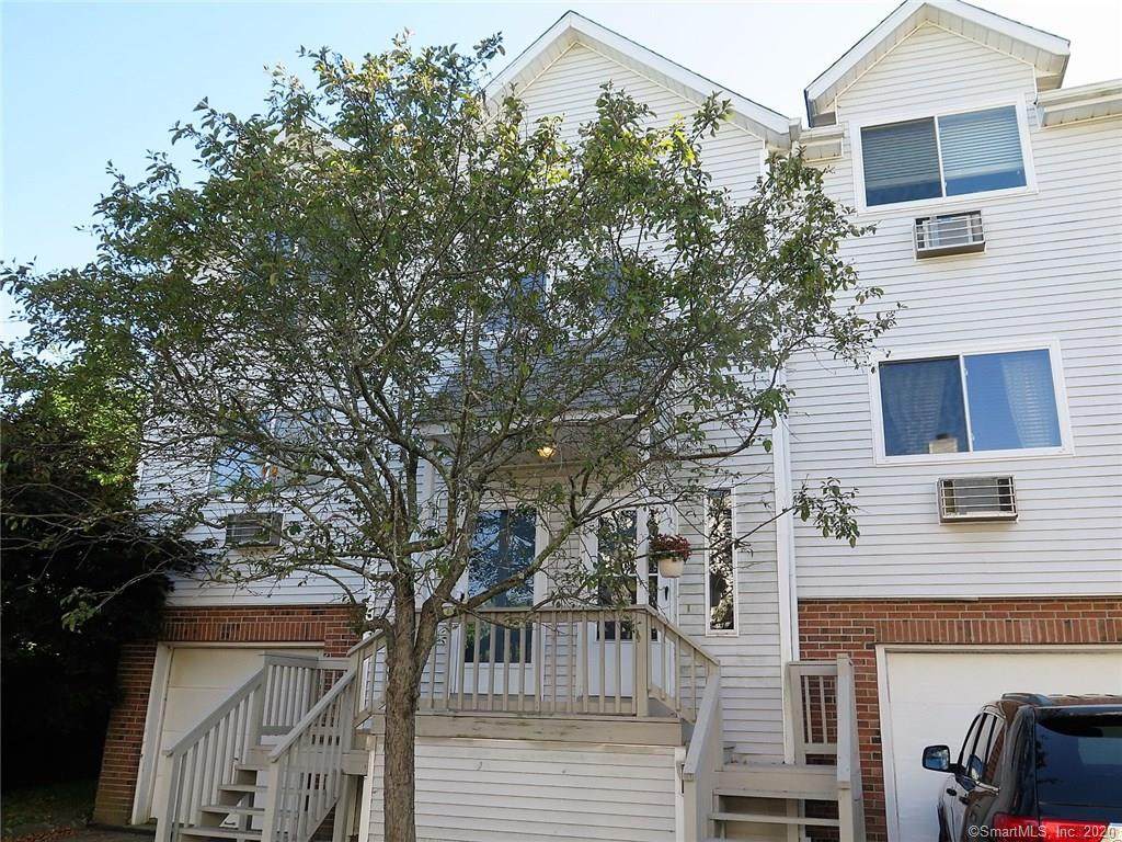 925 Oronoke Road - Photo 1