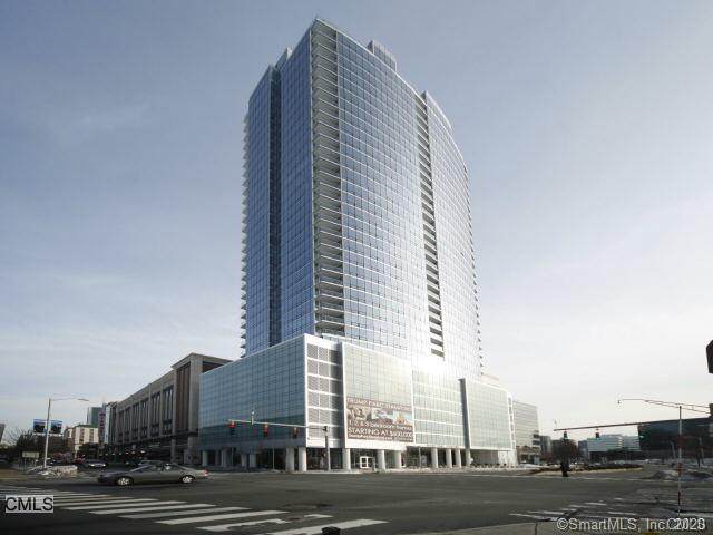 1 Broad Street - Photo 1