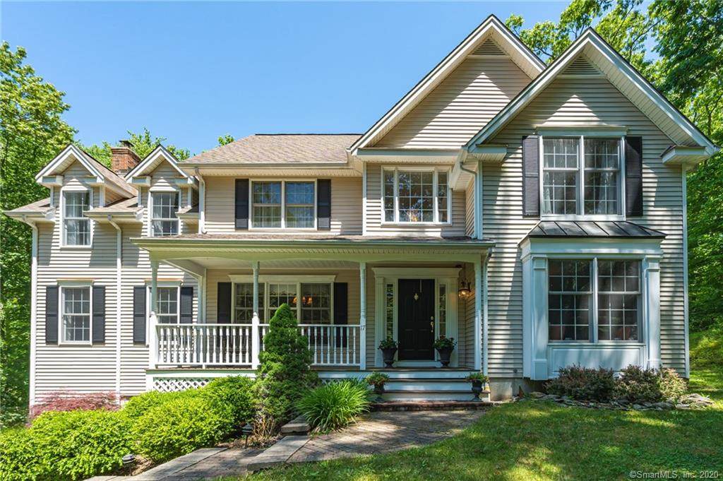 17 Bayberry Lane - Photo 1