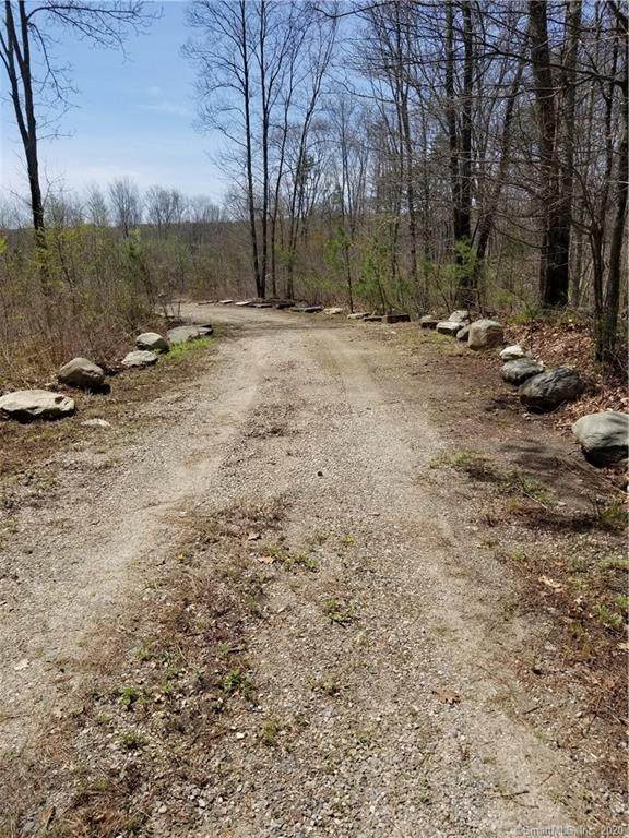 341 Green Hollow Road - Photo 1