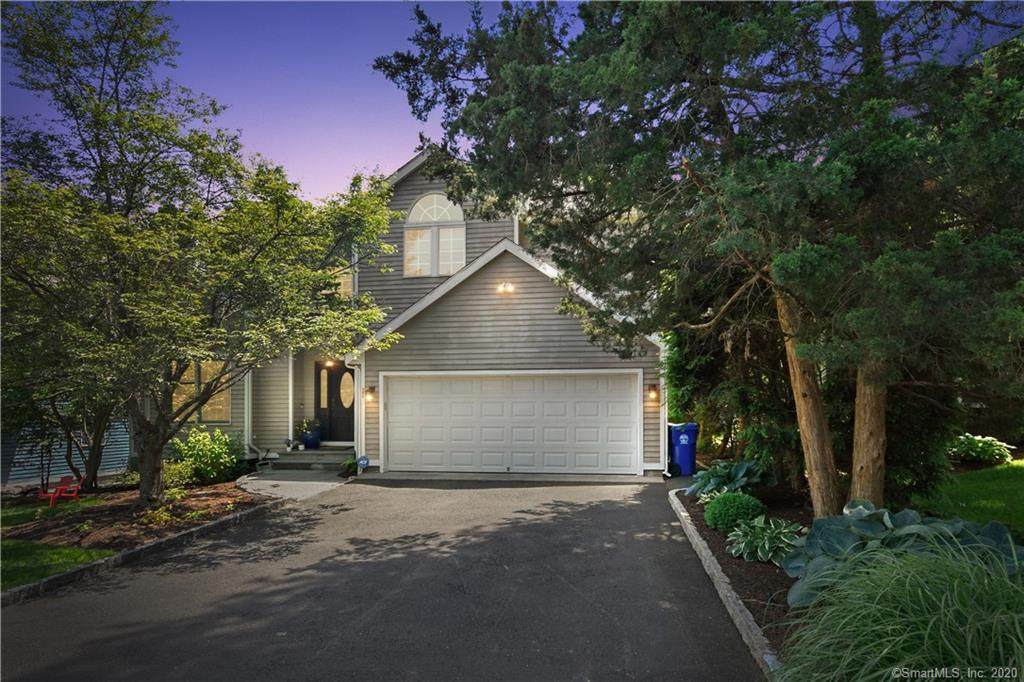 4 Riverwalk Lane - Photo 1