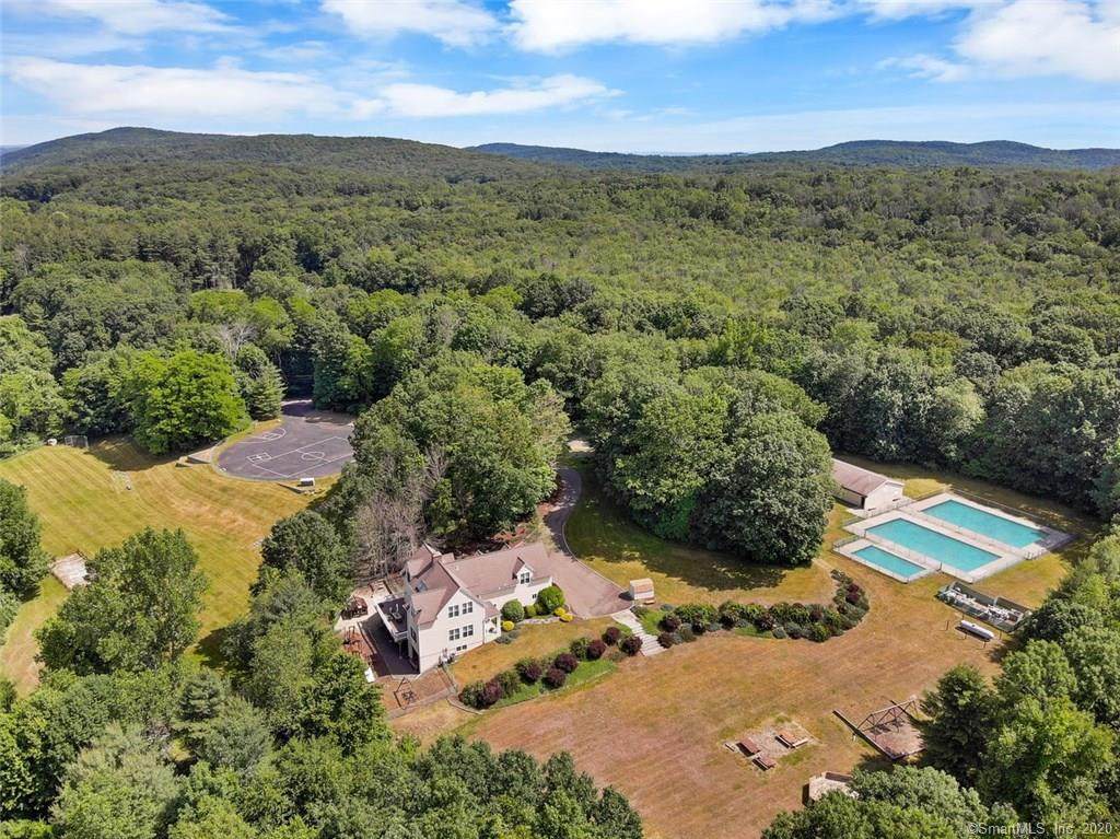 27 Starrs Ridge Road - Photo 1