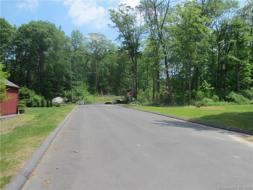 9 Scott Road - Photo 1