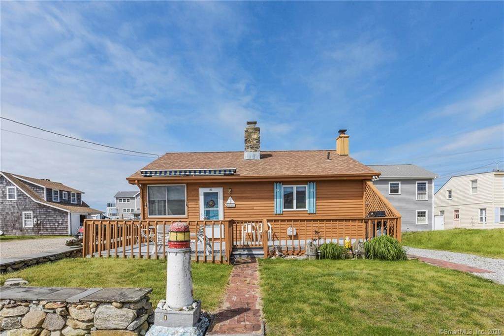 516 Seaside Avenue - Photo 1