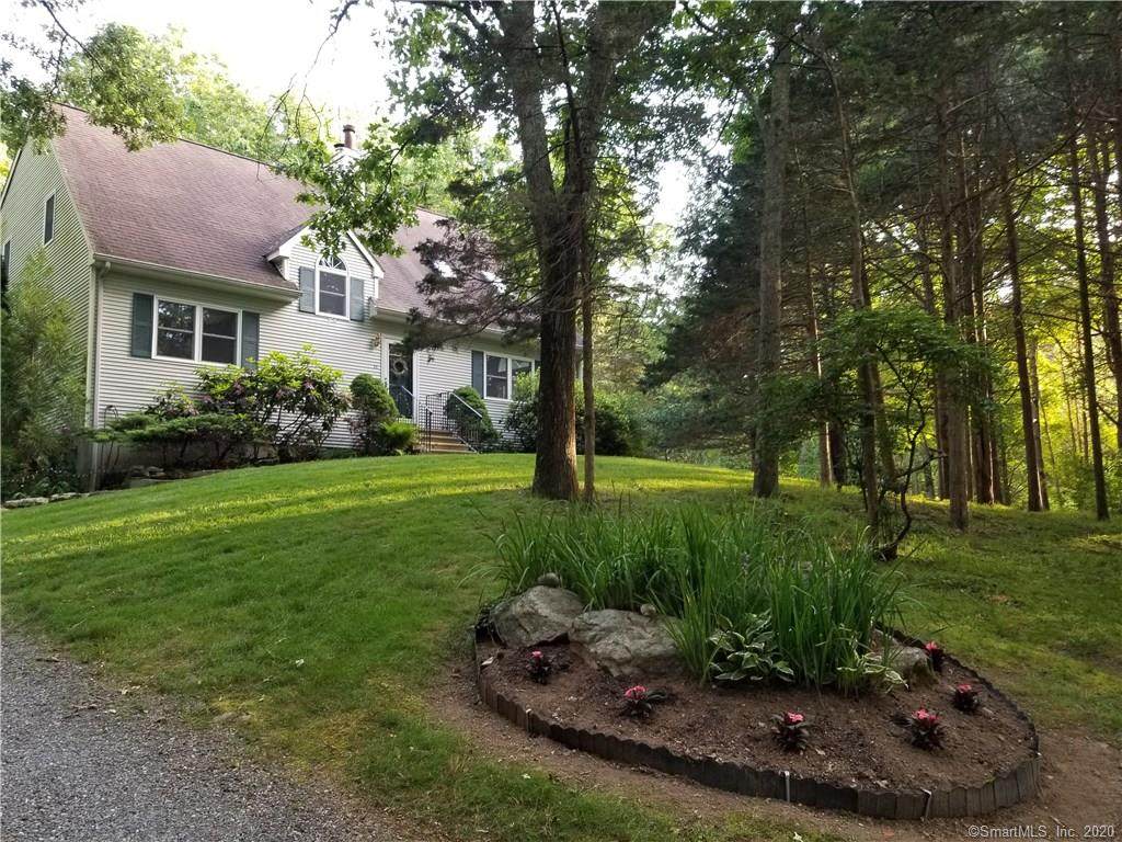 22 Peach Tree Hill Avenue - Photo 1