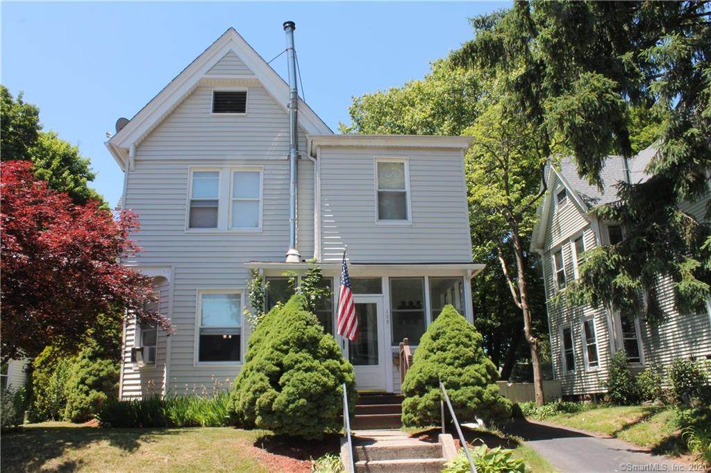 152 Newton Street - Photo 1