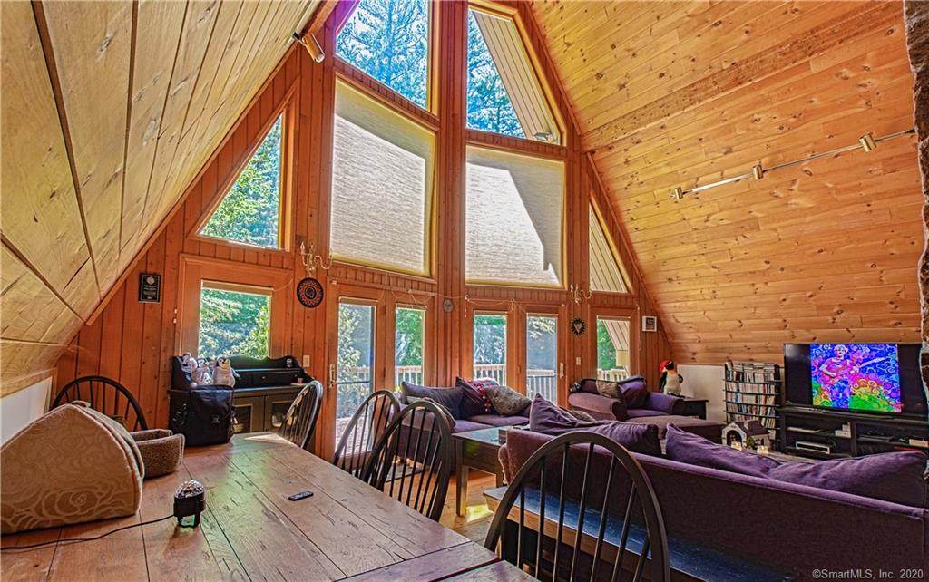 142 Riverton Road - Photo 1
