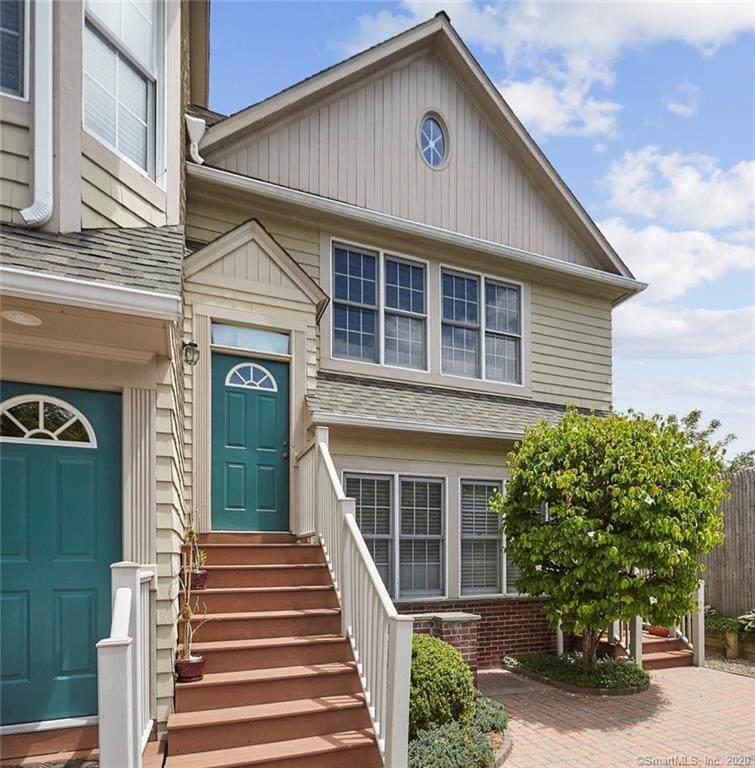 81 Locust Avenue - Photo 1