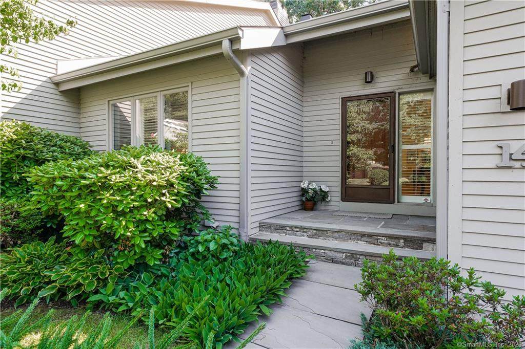 14 Brenthaven - Photo 1