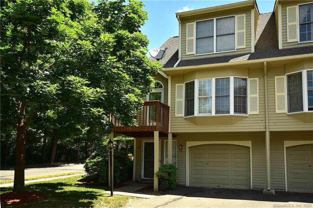 43 Fox Hollow Drive - Photo 1