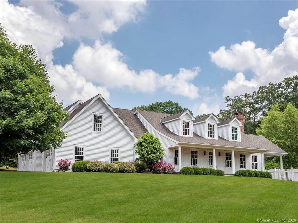 5 Village Lane - Photo 1