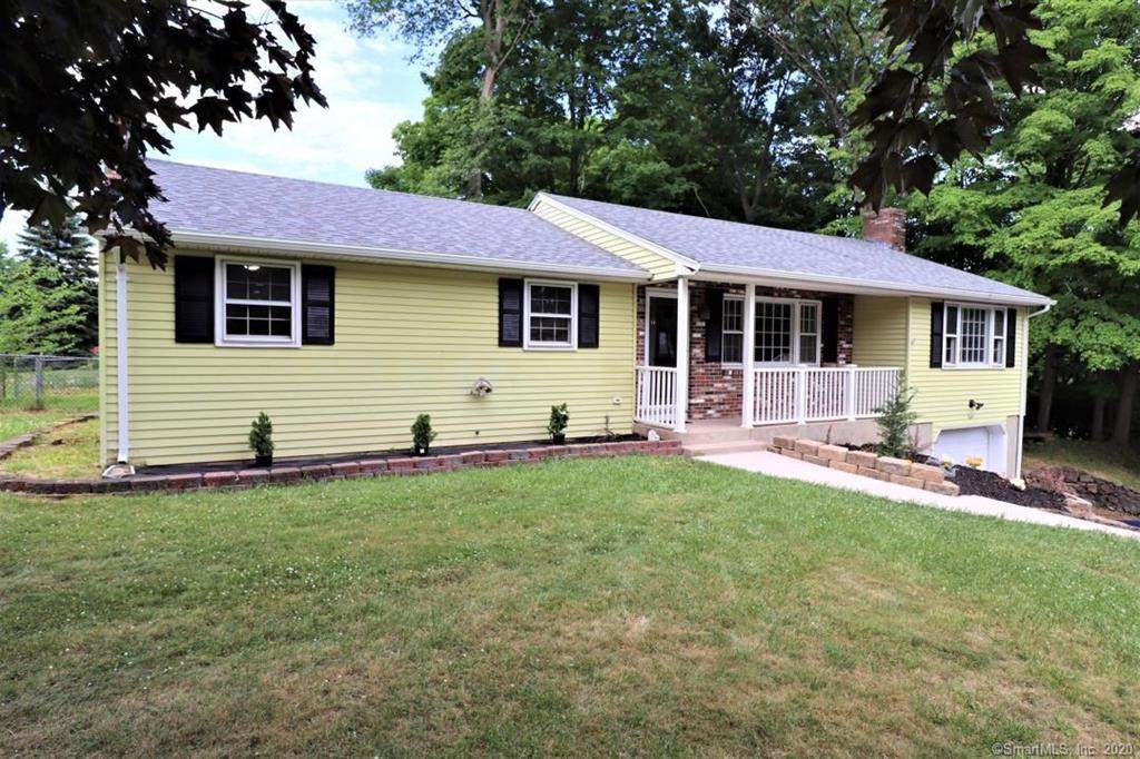 8 Lenore Drive - Photo 1