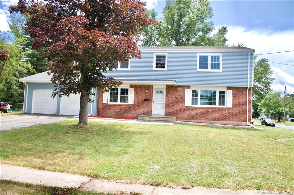 5 Summerset Drive - Photo 1