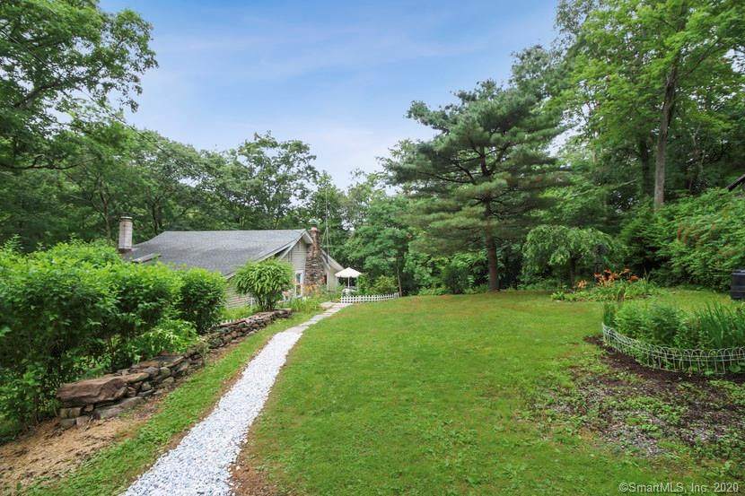 19 Sandstrom Road - Photo 1