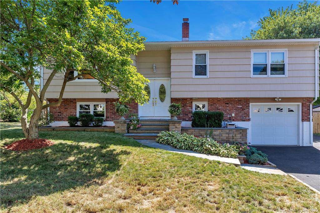 377 Platt Avenue - Photo 1