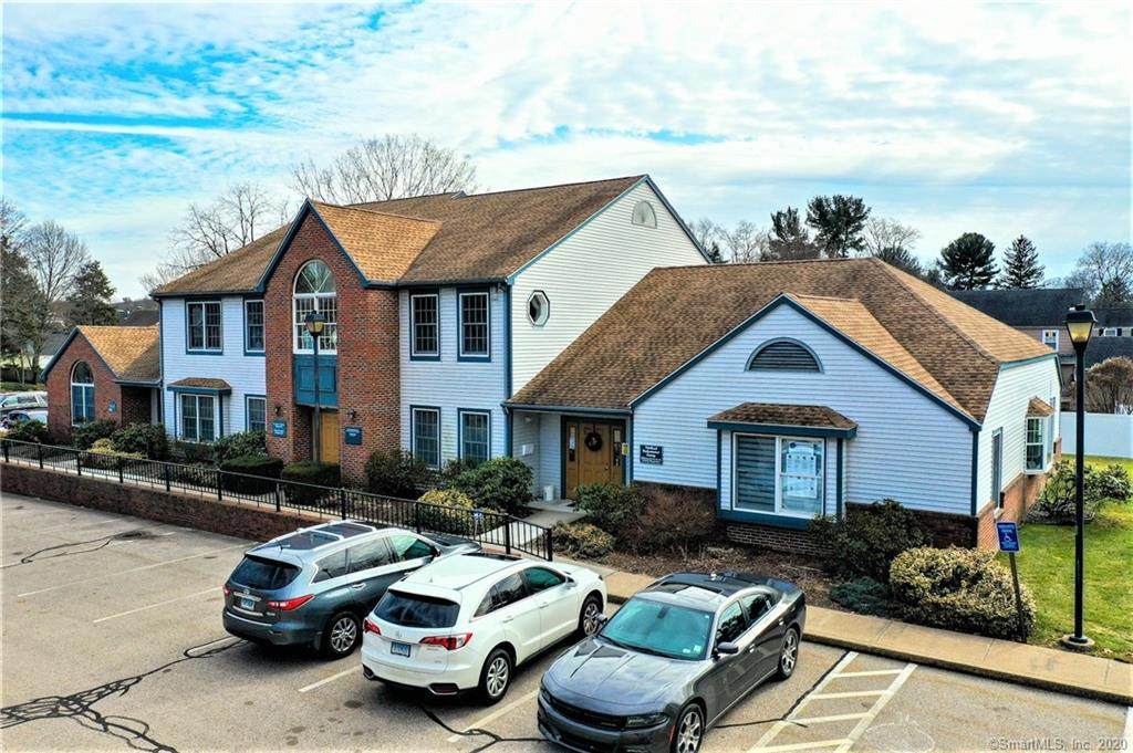 212 New London Turnpike - Photo 1
