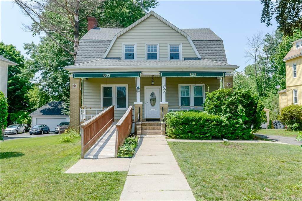602 New Britain Avenue - Photo 1