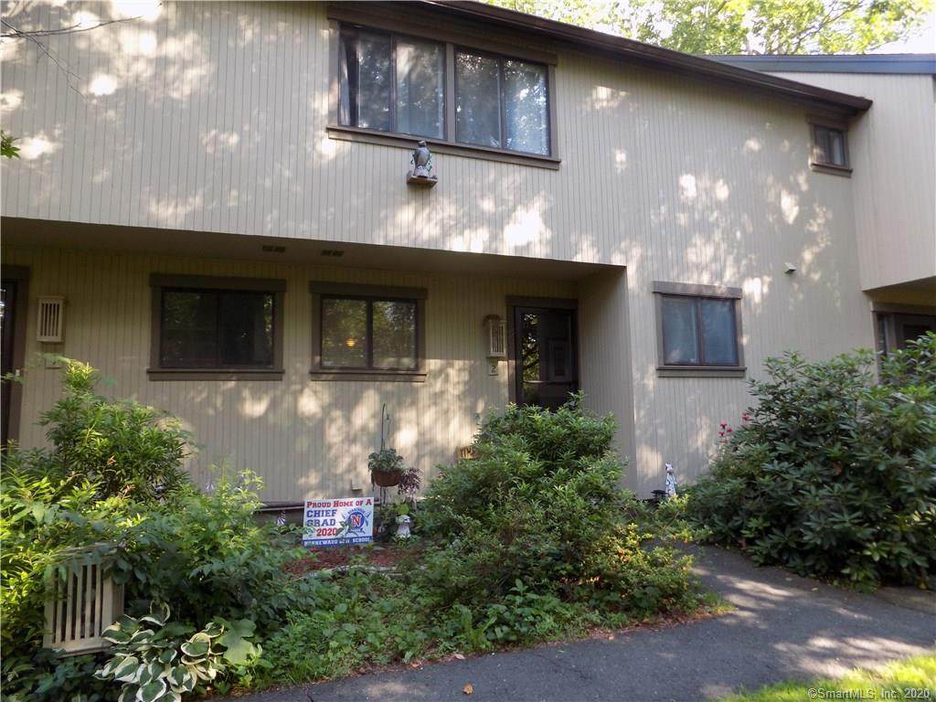 2 Summit Court - Photo 1