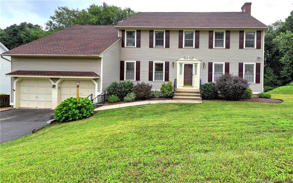 34 Country Club Woods Circle - Photo 1