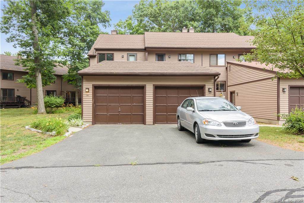 141 Wynwood Drive - Photo 1